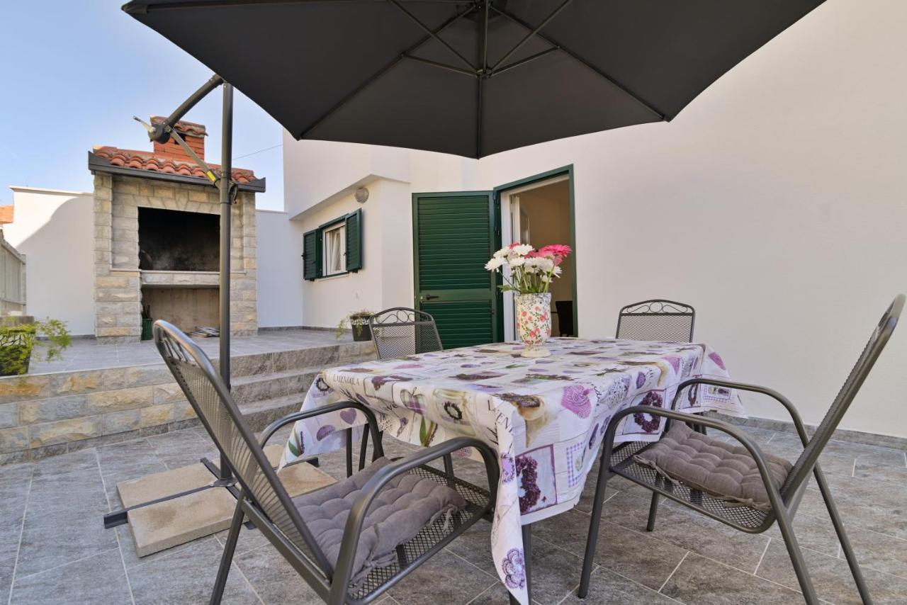 Apartments Art Trogir Buitenkant foto