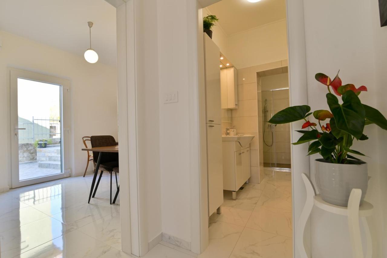 Apartments Art Trogir Buitenkant foto