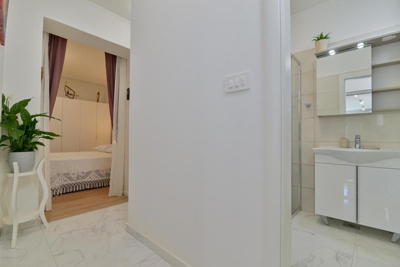 Apartments Art Trogir Buitenkant foto