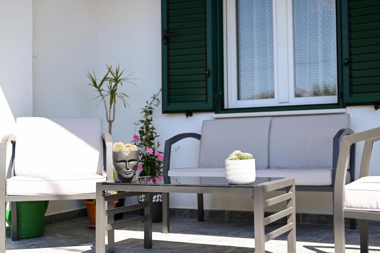 Apartments Art Trogir Buitenkant foto
